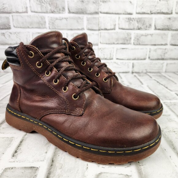 Dr. Martens Tipton Men's Sz 9 Brown Leather Lace Up Round Toe Casual Chukka Boot - Picture 1 of 11